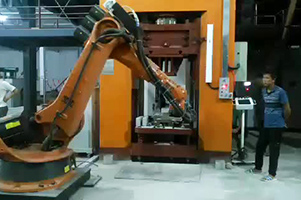 伺服螺旋壓力機(jī) 伺服螺旋壓力機(jī)